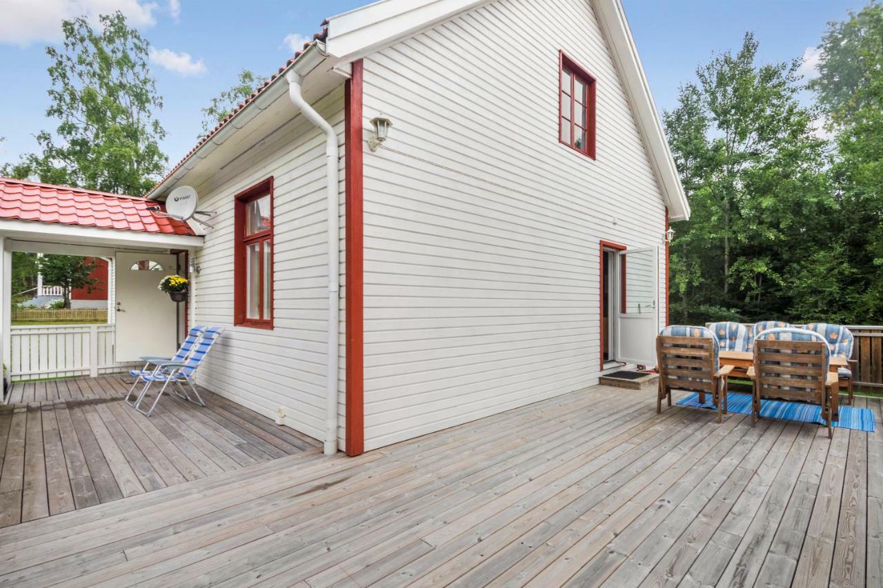 Ferienhaus Am Mycklaflon Eksjo Ngoại thất bức ảnh